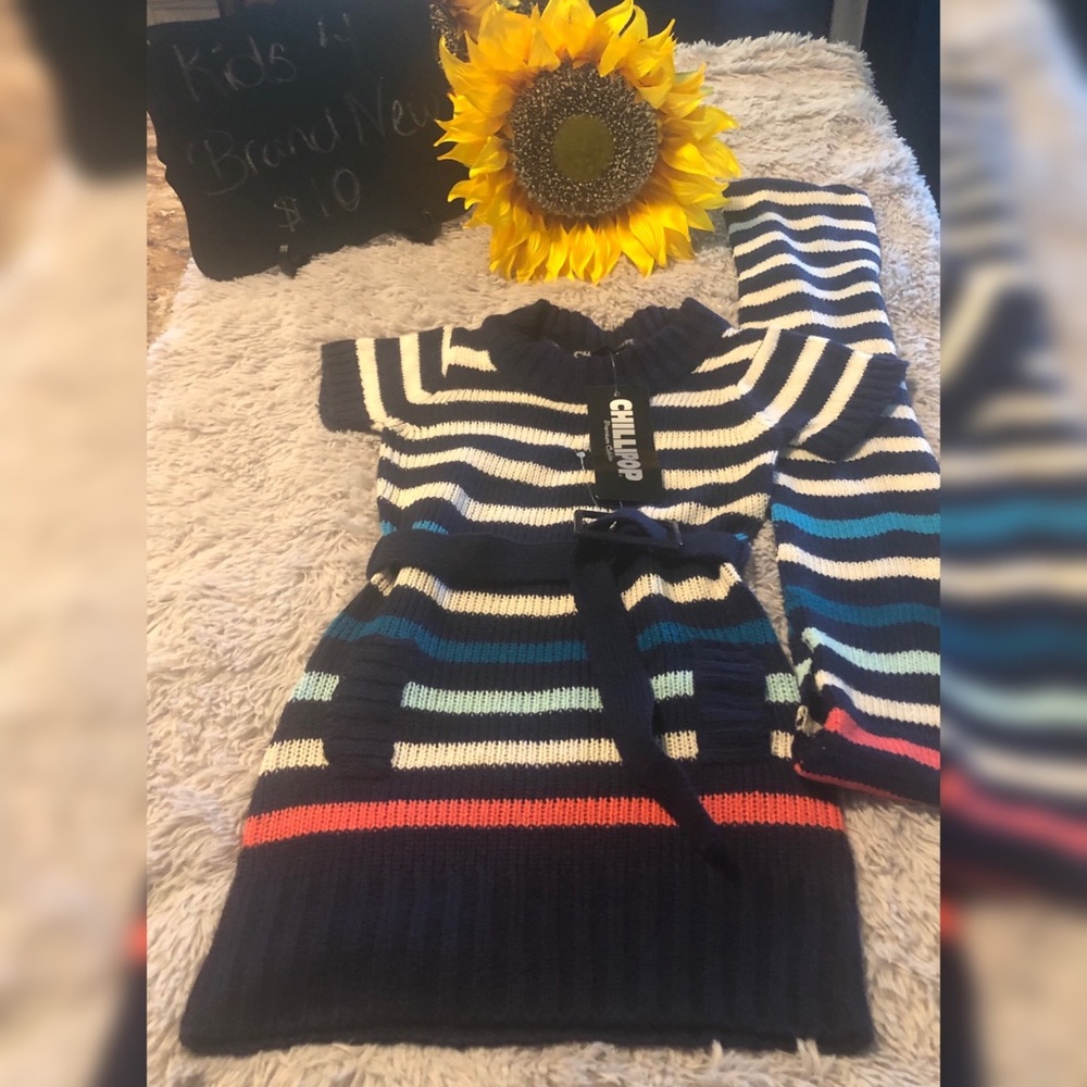 🌻sweater dress with matching infinity scarf 🌻
